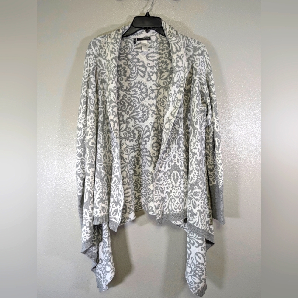 Maurices Gray & White Cardigan Sweater Asymmetrical Hem 100% Cotton Size XL